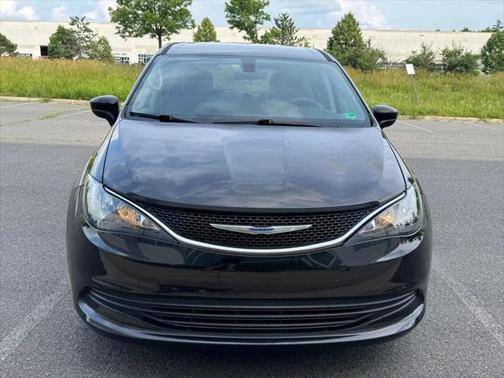 2018 Chrysler Pacifica LX