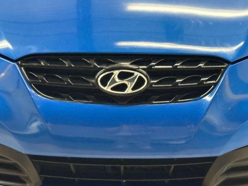 2011 Hyundai Genesis Coupe 2.0T Premium