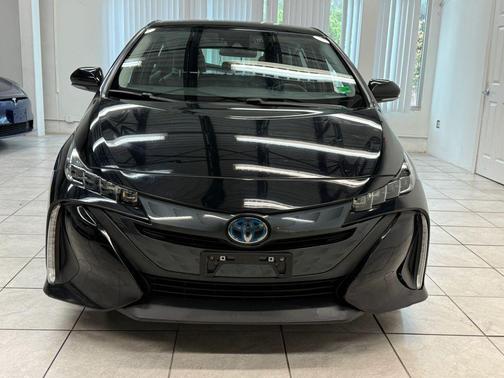 2021 Toyota Prius Prime XLE