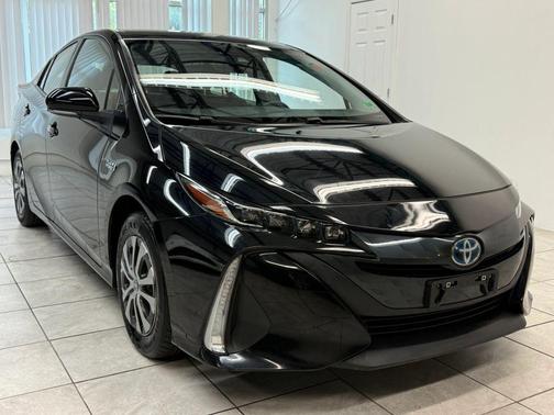 2021 Toyota Prius Prime XLE
