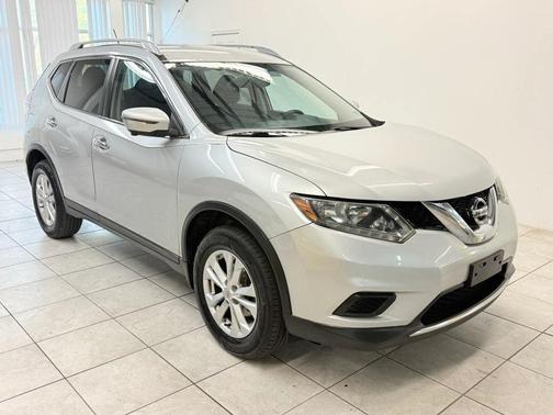 Brilliant Silver 2016 Nissan Rogue SV