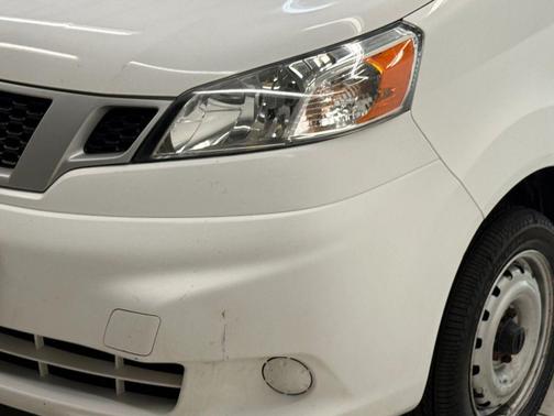 Fresh Powder 2020 Nissan NV200 S