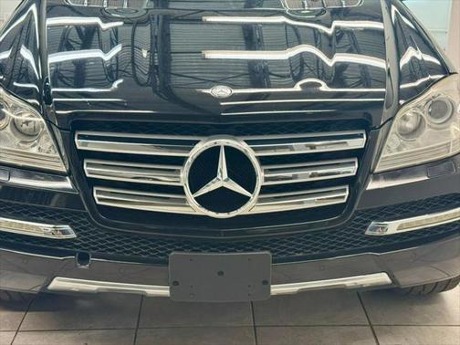 2012 Mercedes-Benz GL-Class 4MATIC