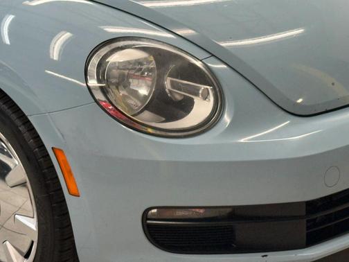 Denim Blue 2014 Volkswagen Beetle 2.5L