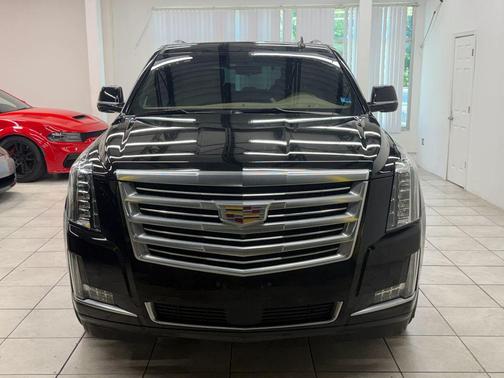 Black 2019 Cadillac Escalade Platinum