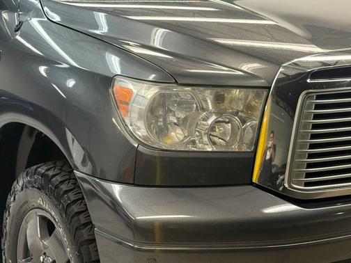 2011 Toyota Tundra Grade