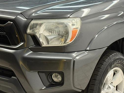 2015 Toyota Tacoma Base