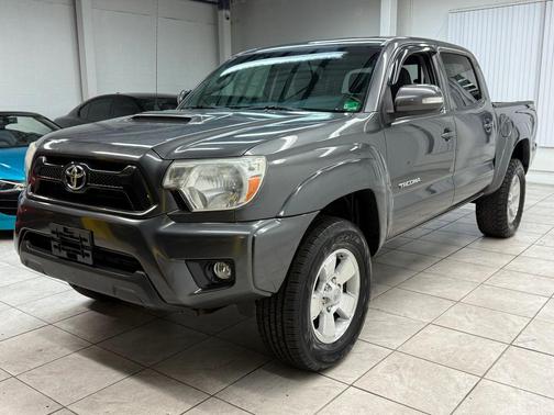 2015 Toyota Tacoma Base