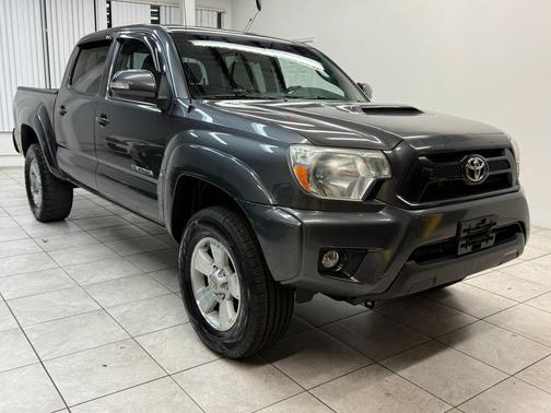 2015 Toyota Tacoma Base