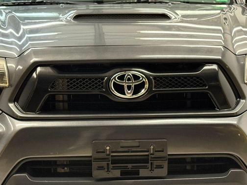 2015 Toyota Tacoma Base