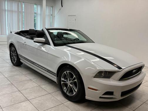 2014 Ford Mustang V6 Premium