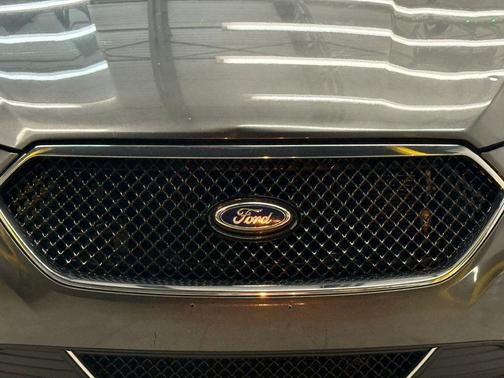 2015 Ford Taurus SHO