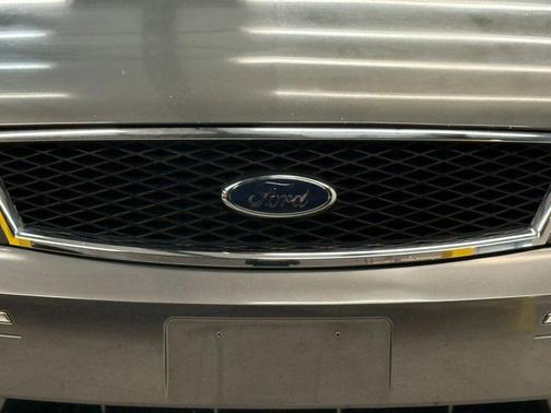 2006 Ford Five Hundred SE