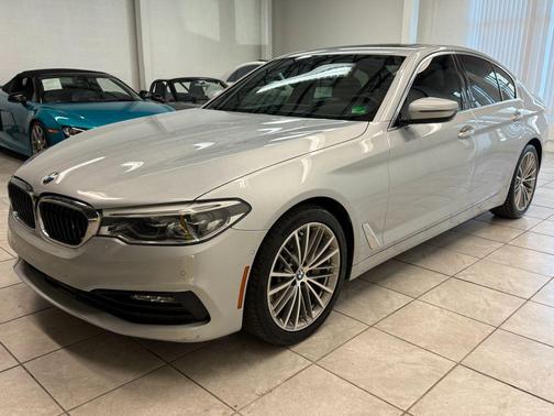 2018 BMW 530 530i Sedan 4D