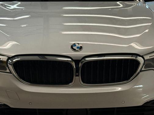 2018 BMW 530 530i Sedan 4D