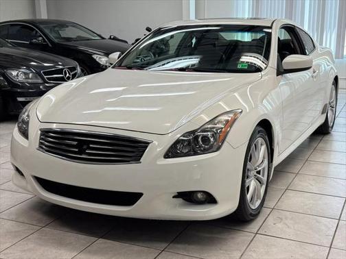 2013 INFINITI G37 Journey