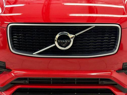 2018 Volvo XC90 T6 R-Design