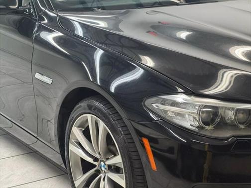 2016 BMW 528 528i Sedan 4D