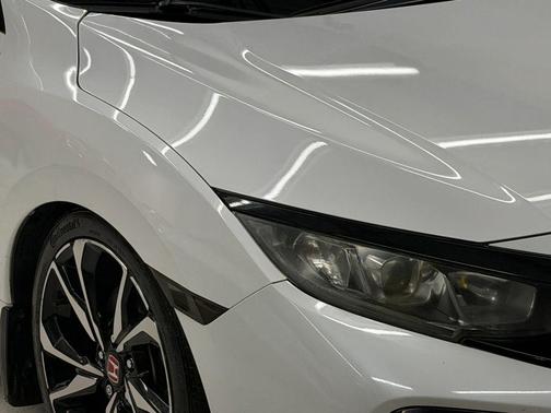 White Orchid Pearl 2018 Honda Civic Si