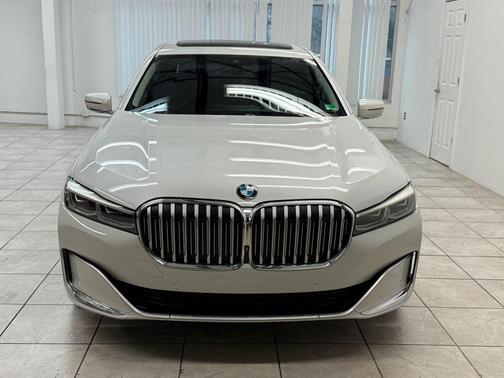 2020 BMW 740 740i Sedan 4D