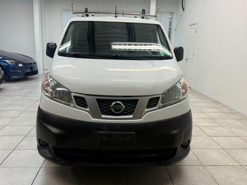 2017 Nissan NV200 S