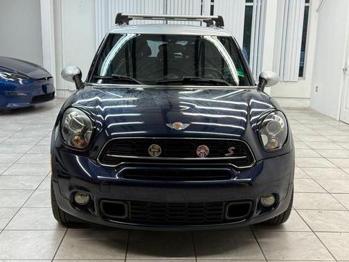 2016 MINI Countryman Cooper S