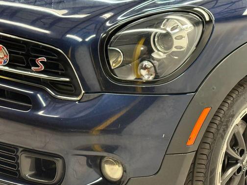2016 MINI Countryman Cooper S