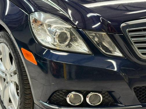 Blue 2011 Mercedes-Benz E-Class E 350 4MATIC Sedan 4D