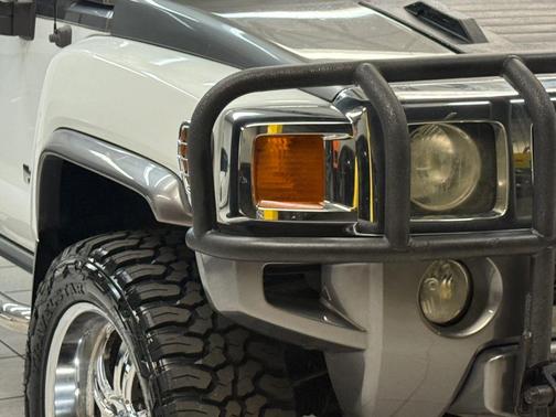 2006 Hummer H3 Base