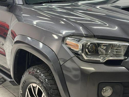 Magnetic Gray Metallic 2021 Toyota Tacoma TRD Sport