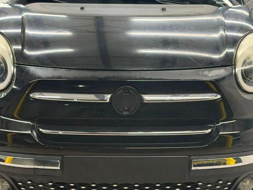 Nero (Black) 2018 FIAT 500 Lounge