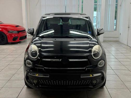 Nero (Black) 2018 FIAT 500 Lounge