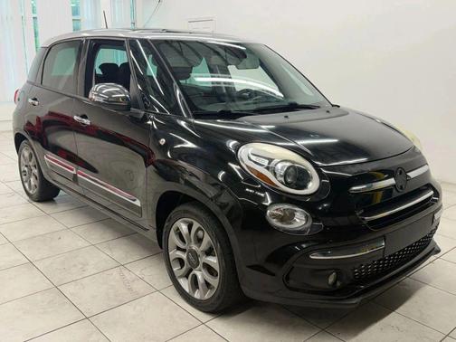 Nero (Black) 2018 FIAT 500 Lounge