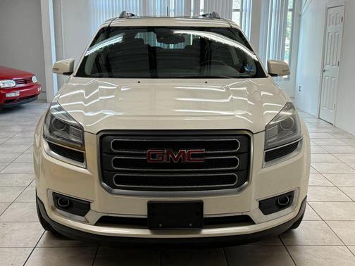 White 2015 GMC Acadia SLT-1