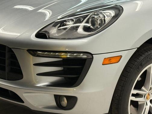 2018 Porsche Macan S