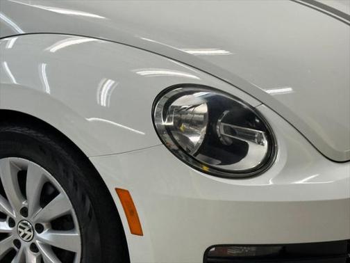 2015 Volkswagen Beetle 1.8T