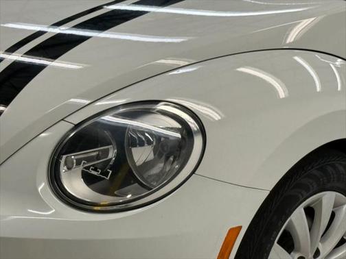 2015 Volkswagen Beetle 1.8T