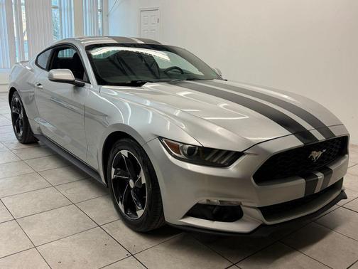 2015 Ford Mustang EcoBoost