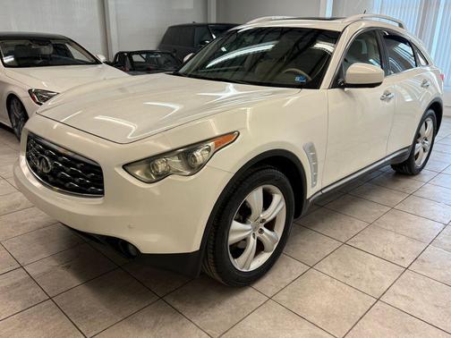 2011 INFINITI FX35 Base