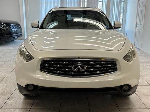 2011 INFINITI FX35 Base