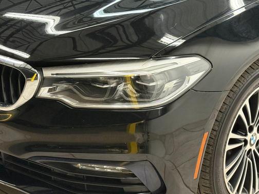 2017 BMW 540 540i Sedan 4D