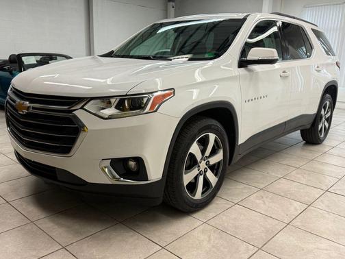 2020 Chevrolet Traverse LT Leather