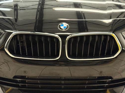2021 BMW X2 sDrive28i