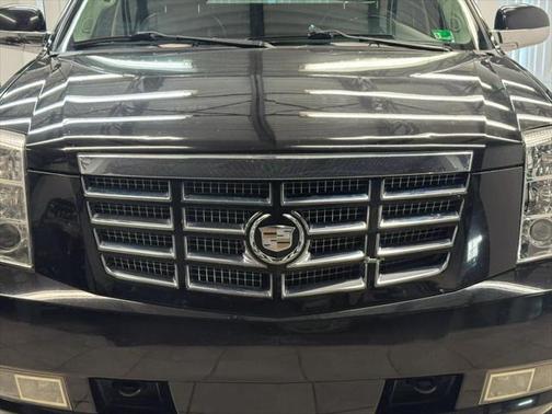 2011 Cadillac Escalade EXT Luxury