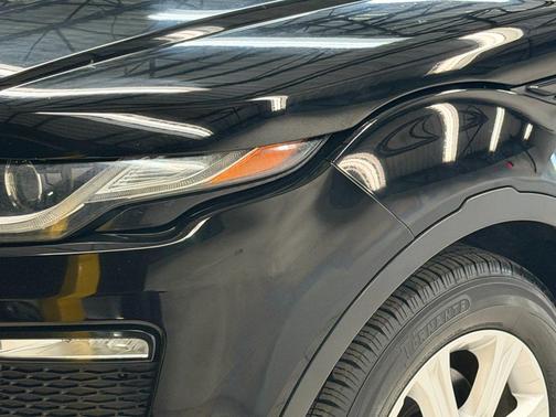 2018 Land Rover Range Rover Evoque SE