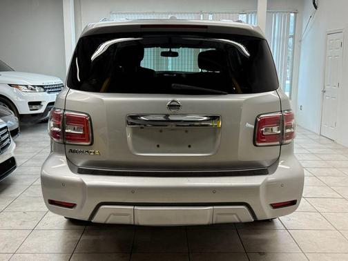 2017 Nissan Armada SV