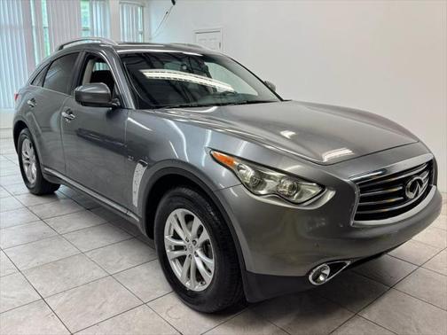 2015 INFINITI QX70 Base