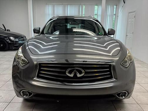 2015 INFINITI QX70 Base