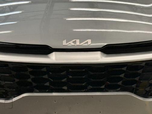 Steel Gray 2023 Kia Sportage LX