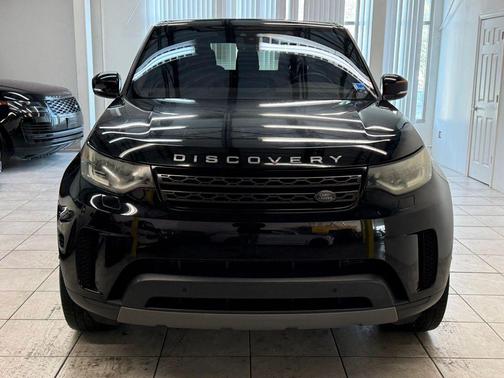 2020 Land Rover Discovery SE